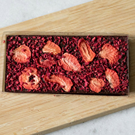 Pralinhuset-Chokladkakor-70%-Blandade-nötter