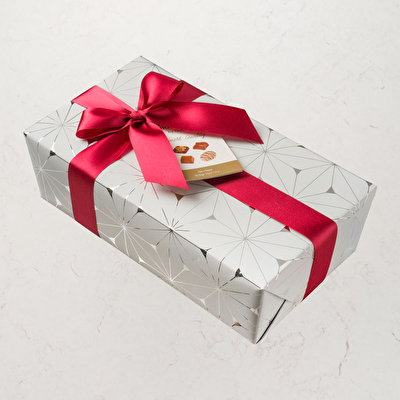 julask-rosett-belgiska-praliner-present-julklapp-choklad